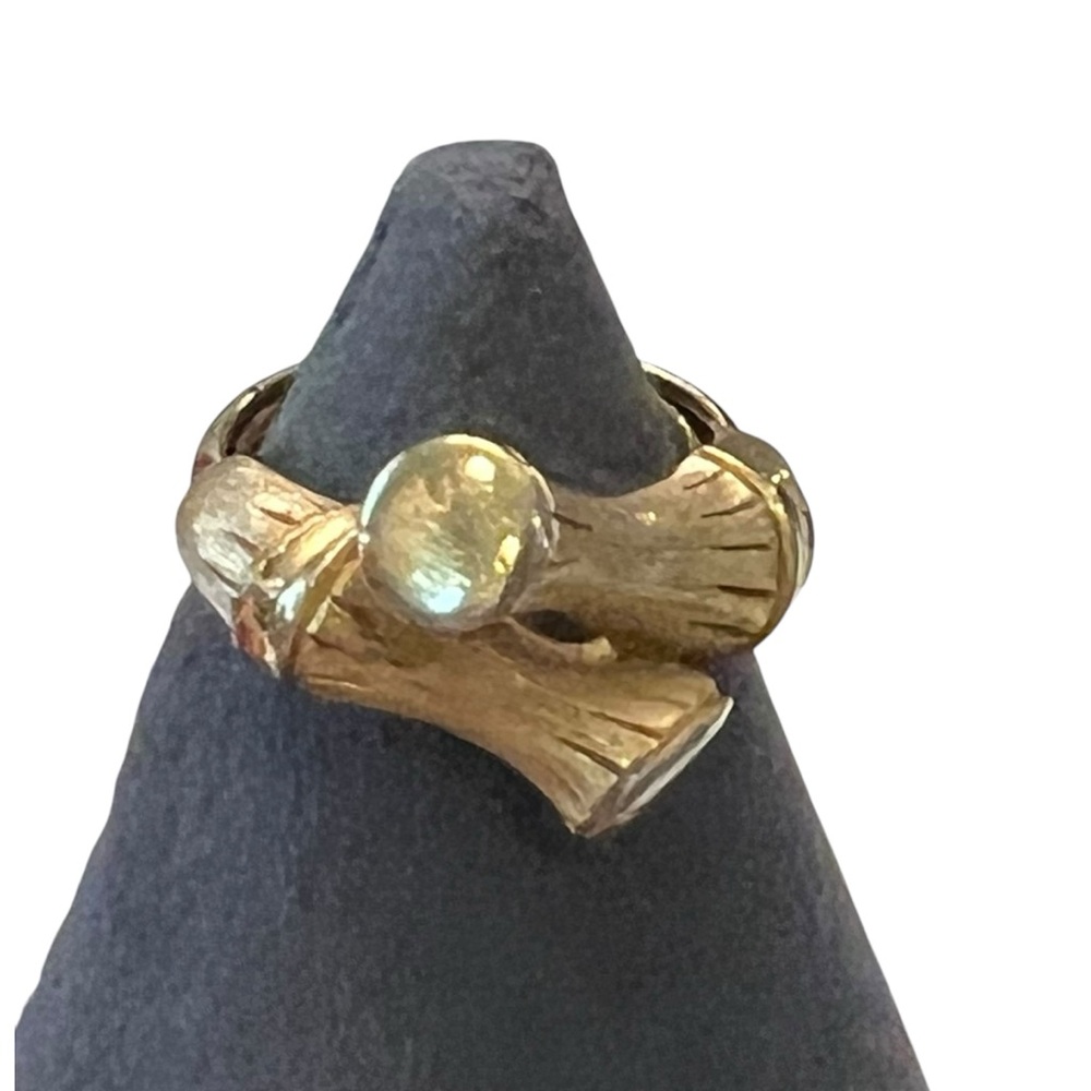 Vintage Avon Signed Gold Tone Brushed‎ Bamboo Bypass Adjustable Ring Size 4-5